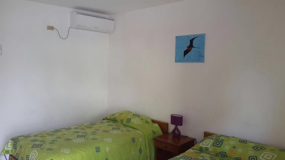 Hostal White House Galapagos Puerto Ayora  Exteriér fotografie
